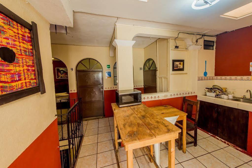 Posada De San Carlos La Calzada Antigua Bagian luar foto